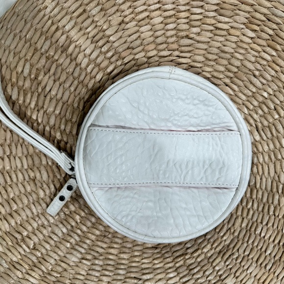 Poverty flats wristlet or clutch - Picture 2 of 4